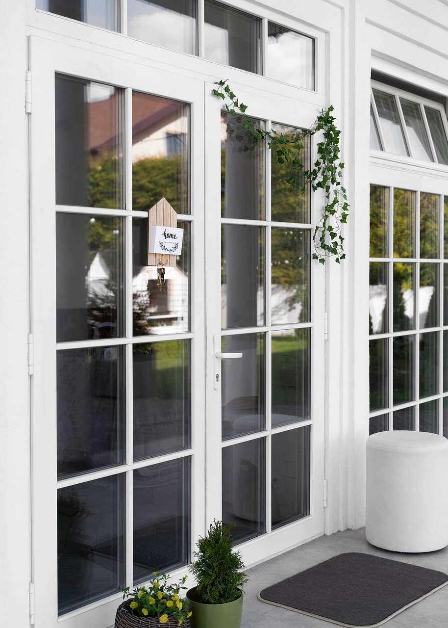 Island Glass Company building